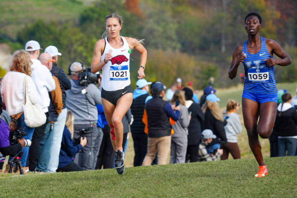 Sydney Vaught leads Arkansas at SEC Championship