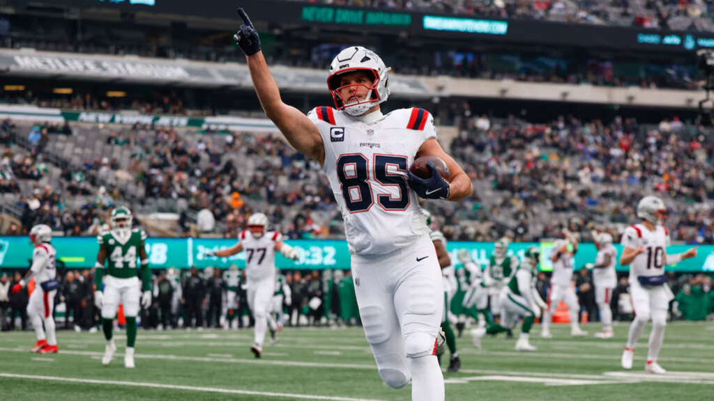 #ProHogs In The NFL – Week 17