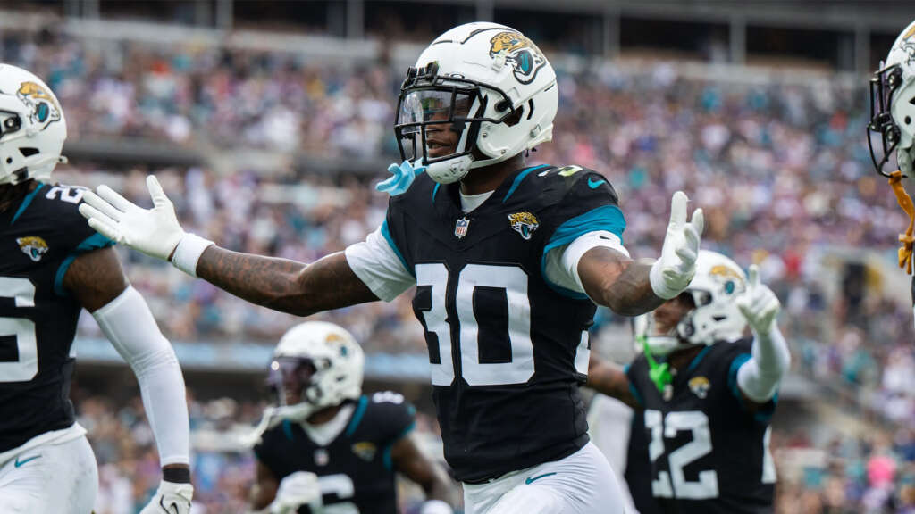 #ProHogs In The NFL – Week 15