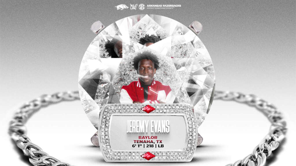 LB Jeremy Evans Joins Hogs from Baylor