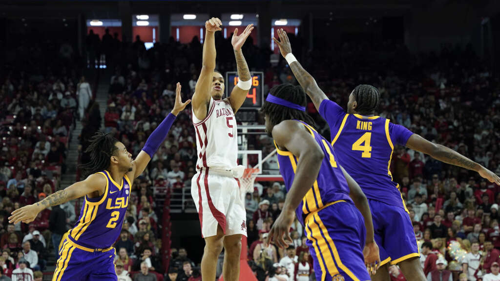 Acuff Leads #20 Arkansas as Hogs’ Grit Gets Win Over LSU
