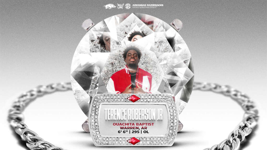 OL Terence Roberson Jr. Signs With Razorbacks