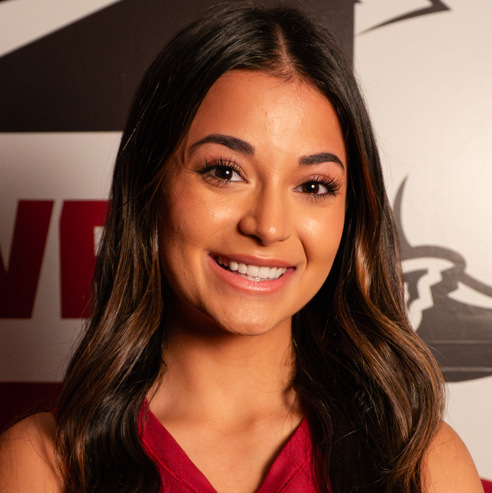 Bella Knoernschild - Volleyball - Arkansas Razorbacks