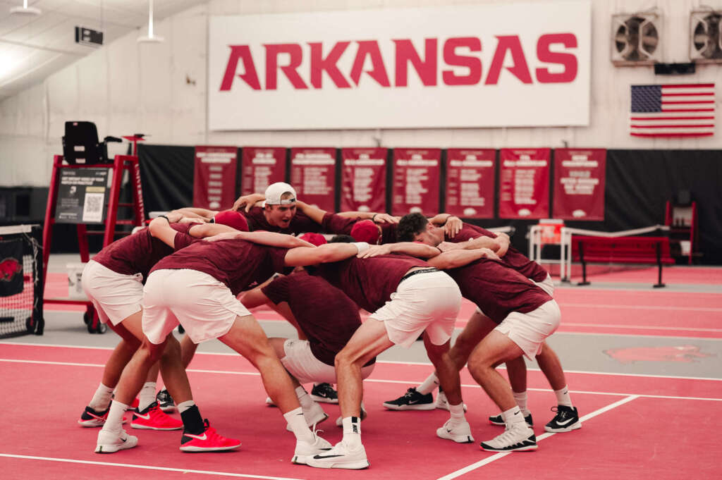 Arkansas Men’s Tennis Defeats Memphis