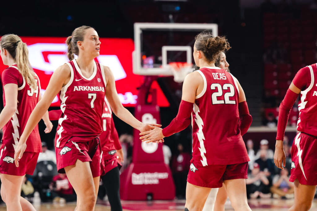 Arkansas Held to Season-Low 44 Points in Loss at No. 7 Oklahoma