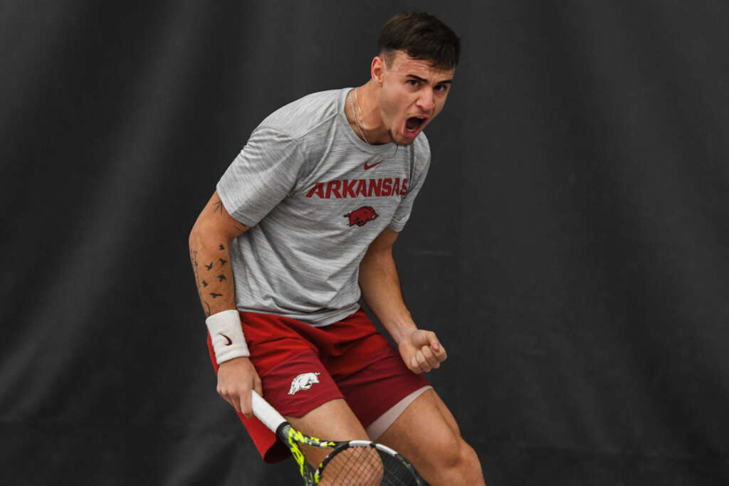 Razorbacks Head Into Three-Match Road Trip