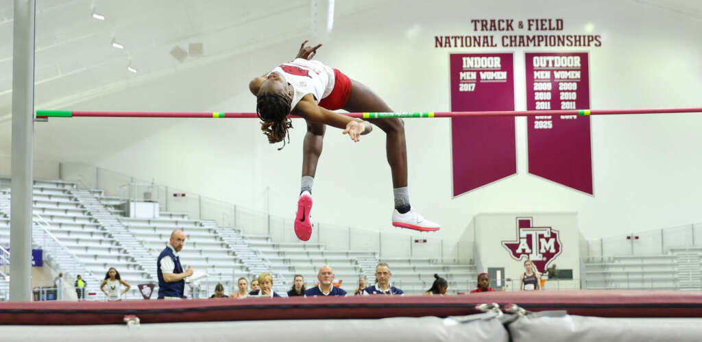 Bronze medal for Maria Arboleda in SEC Indoor high jump