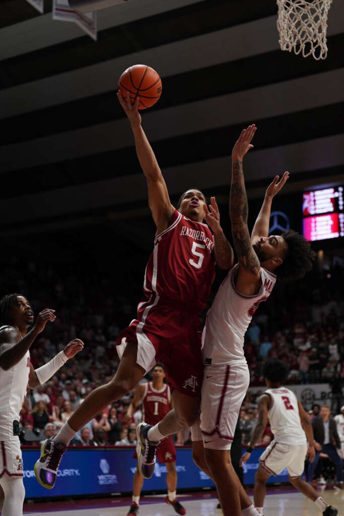 Acuff Jr. scores 49 in double OT loss at #25 Bama