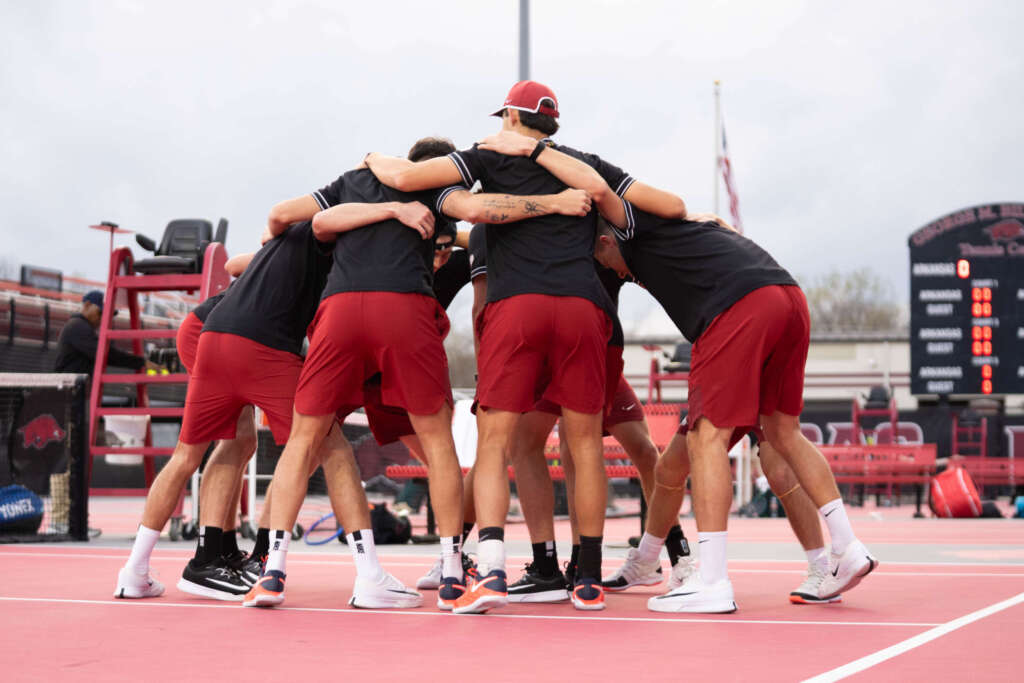 Men’s Tennis Downed by LSU Tigers