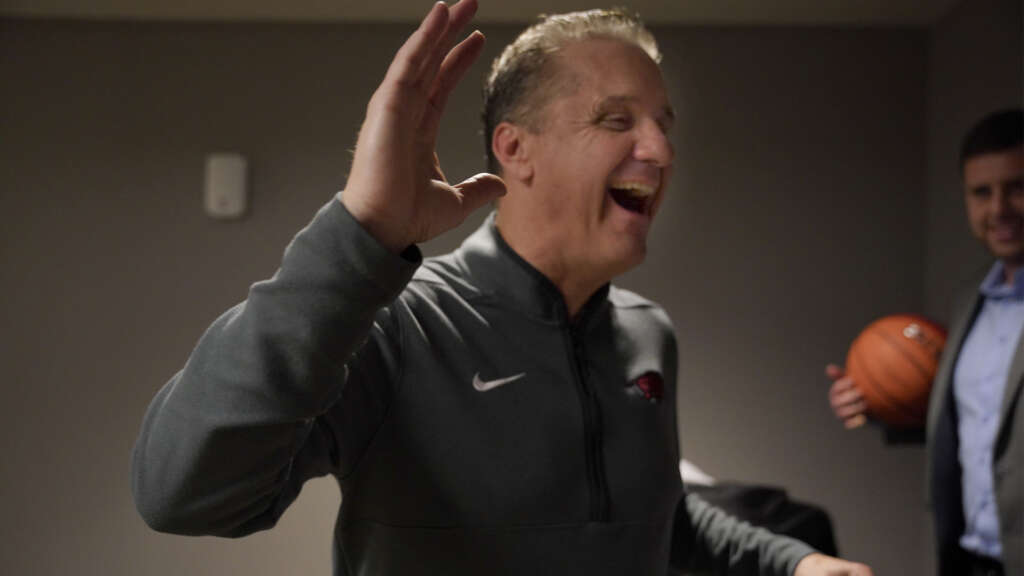 Cal Gets Win 900; #20/19 Arkansas Downs Mizzou, 88-84 in OT