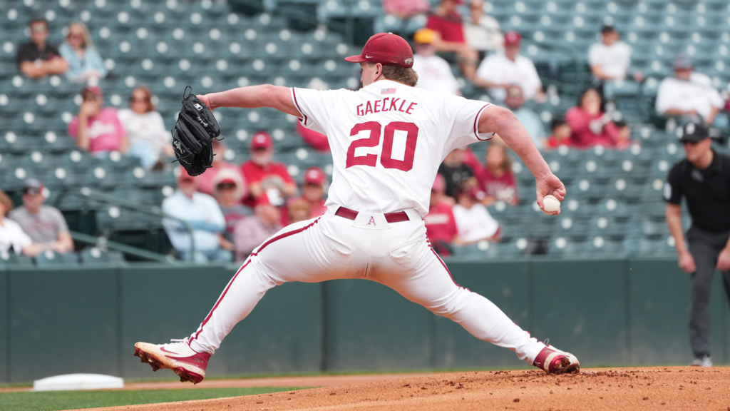 Gaeckle’s Quality Start Leads Hogs to Series-Opening Win against Hatters