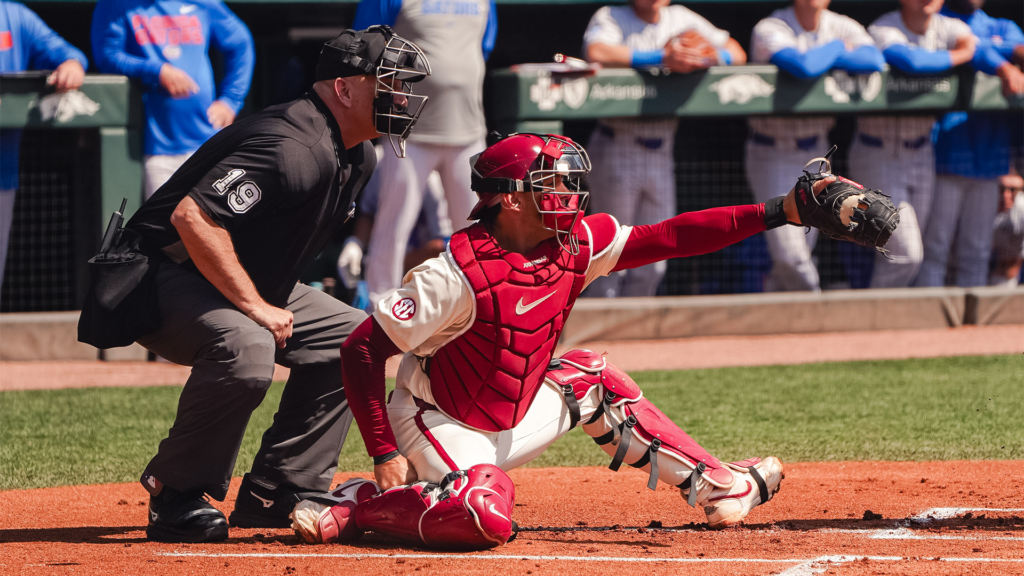 #4 Arkansas Suffers First Home Sweep since 2016