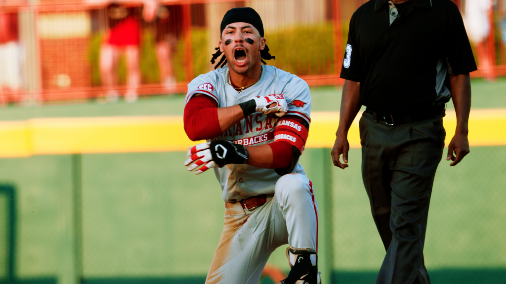 #4 Arkansas Clinches Series Win against South Carolina with Late-Game Rally