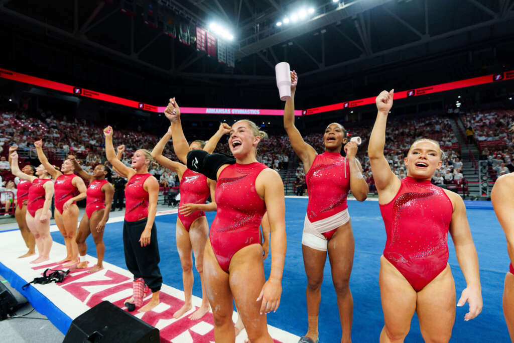 Gymnastics Opens Regional Competition Friday in Kentucky