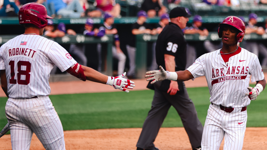 Razorbacks Win Midweek Finale against Demons