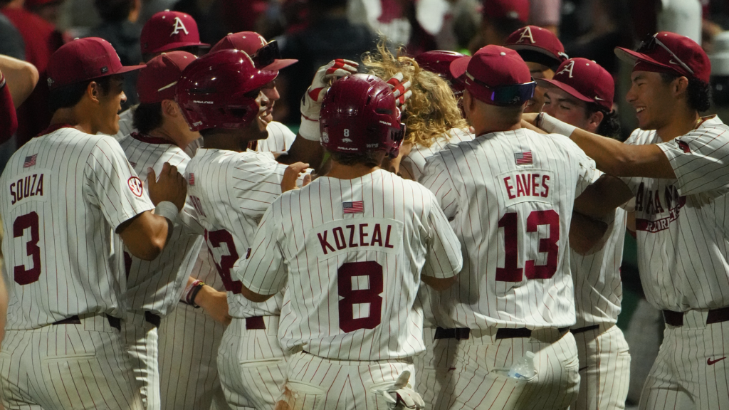 Razorbacks Rout Golden Lions with Run-Rule Win in North Little Rock