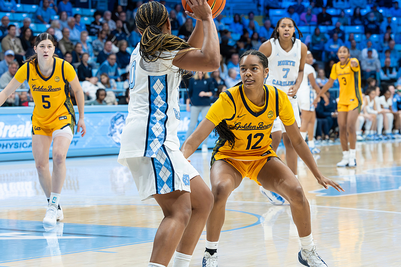 Grace McCallop Signs with Arkansas Women’s Basketball