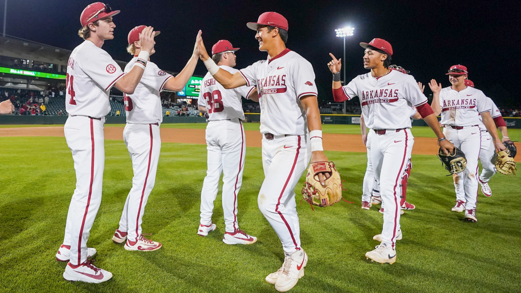 #24 Arkansas Explodes for Eight Runs in Eighth to Race past Missouri State in Midweek Rematch