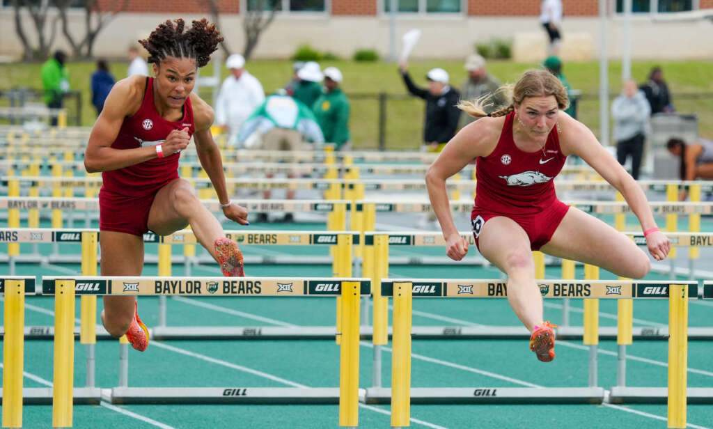 Razorbacks compete at home and Texas A&M this weekend