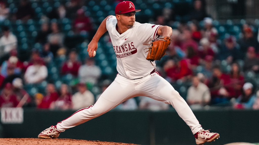 Hogs Shut Out Trojans in Midweek Win