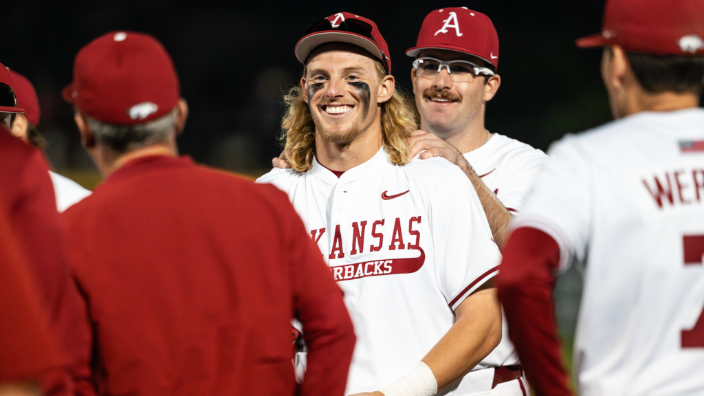 #16 Arkansas, #5 Georgia Battle This Weekend at Baum-Walker Stadium