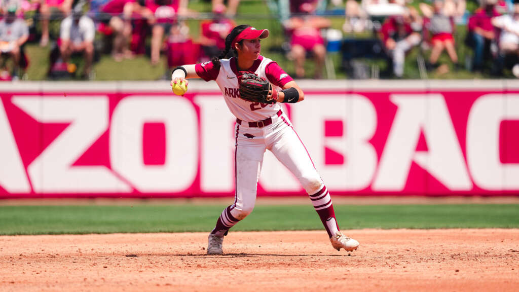 No. 6/9 Razorbacks Fall to Missouri, 3-1 in the Series Finale