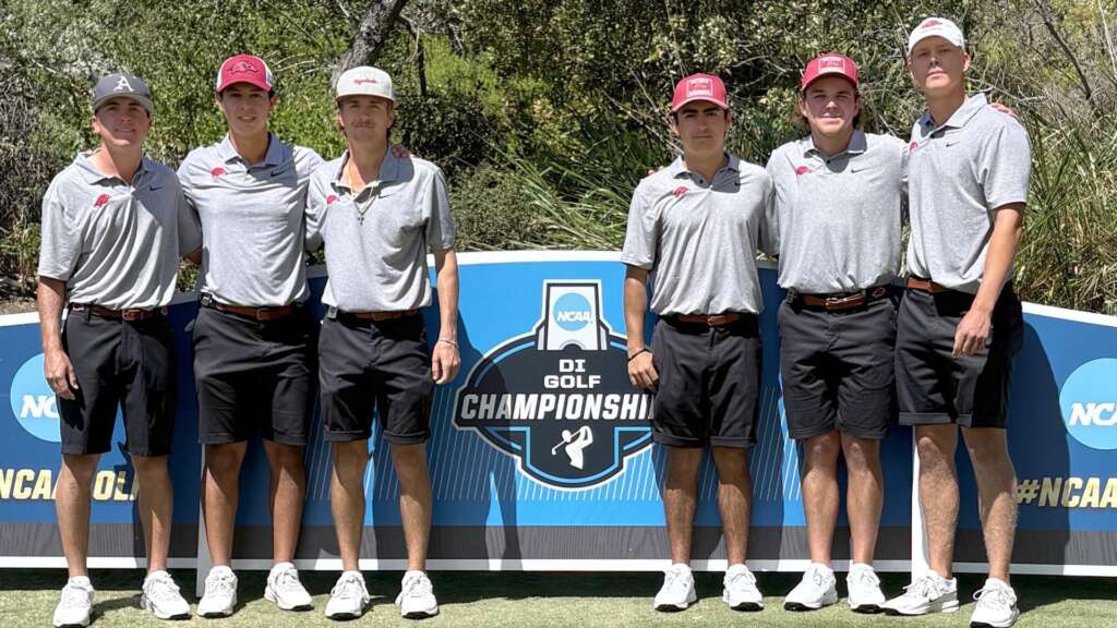 Razorbacks Finish 19th at NCAA Championships; Gomez Advances