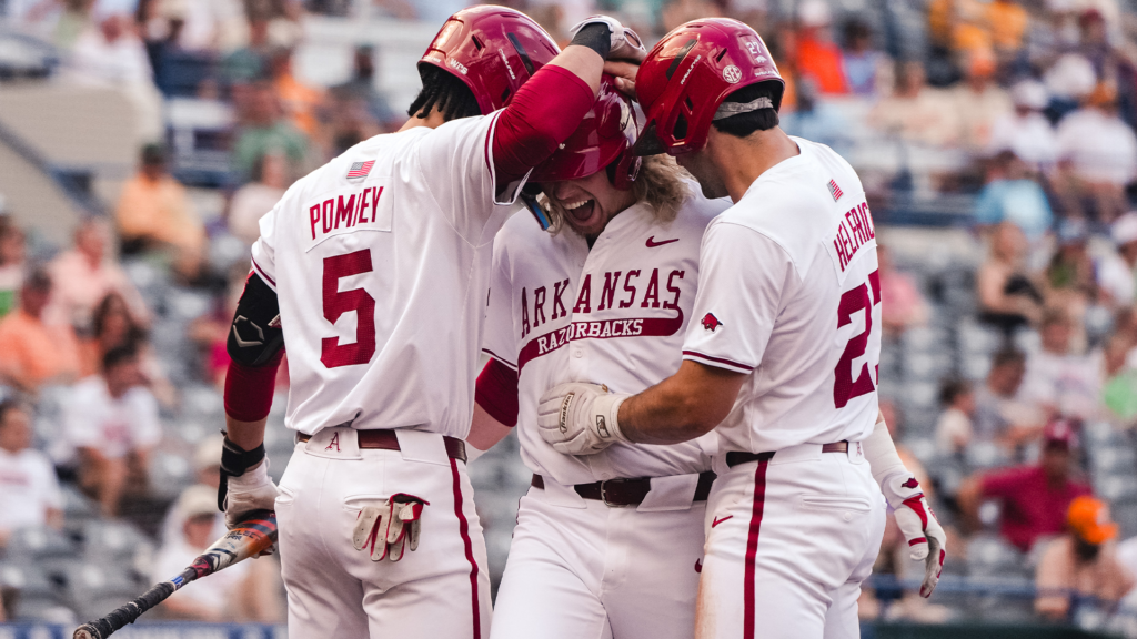 Stewart’s Two Homers Power Hogs past Vols in Hoover