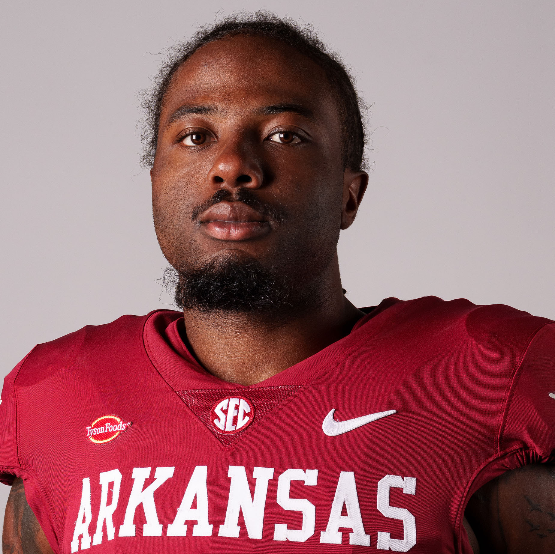 Miguel Mitchell - Football - Arkansas Razorbacks