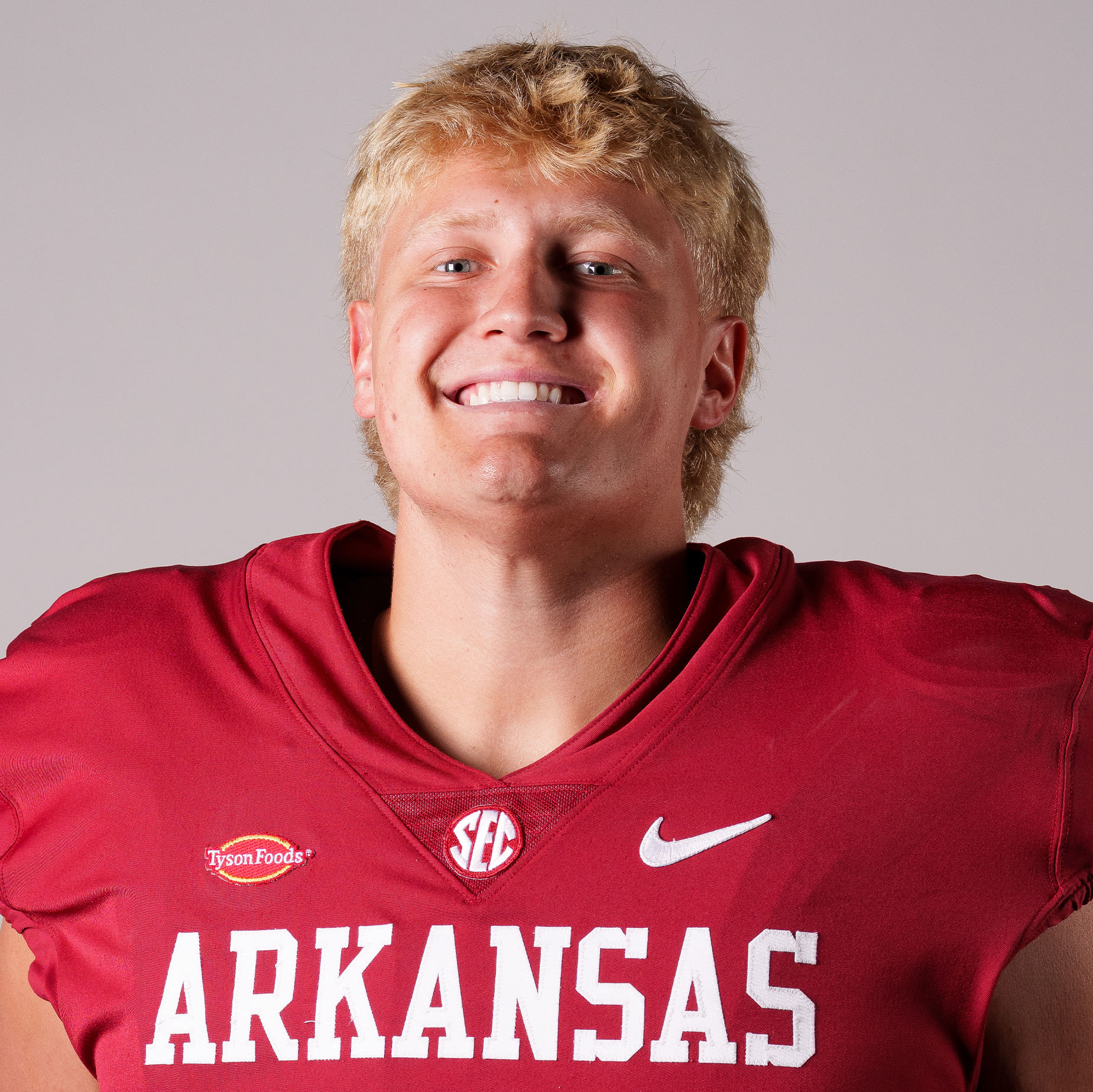 Jonas Nantze - Football - Arkansas Razorbacks