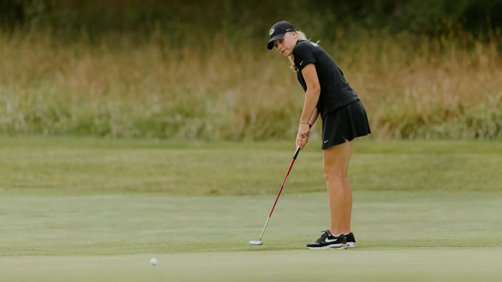 Razorbacks Sign Top Transfer Ebba Liljeberg