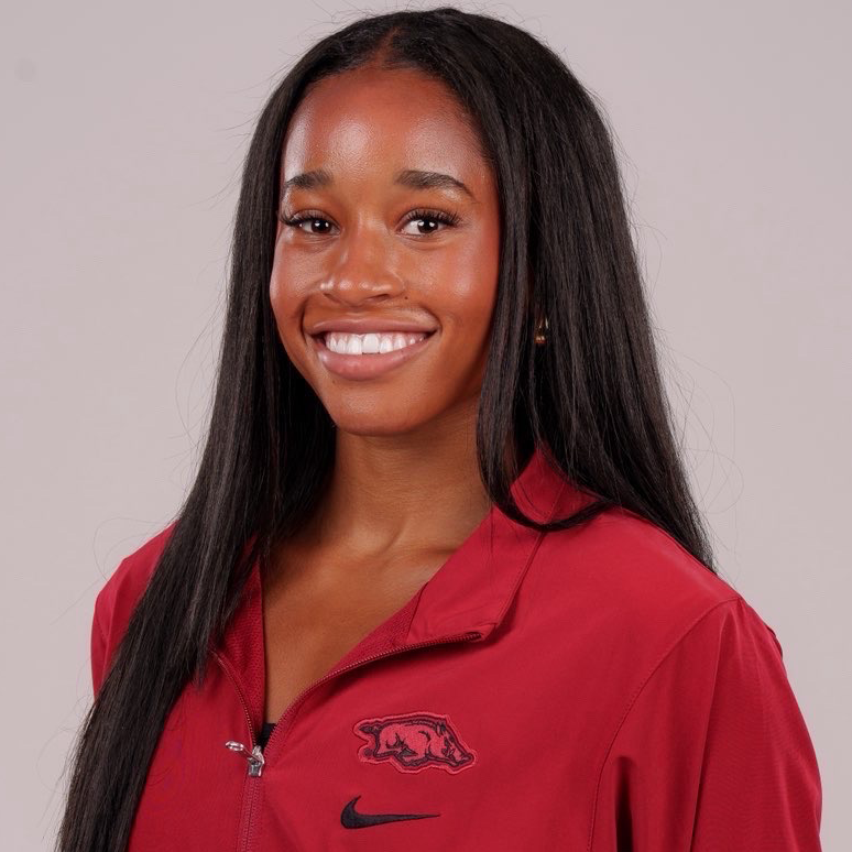 Noelle Adams - Gymnastics - Arkansas Razorbacks