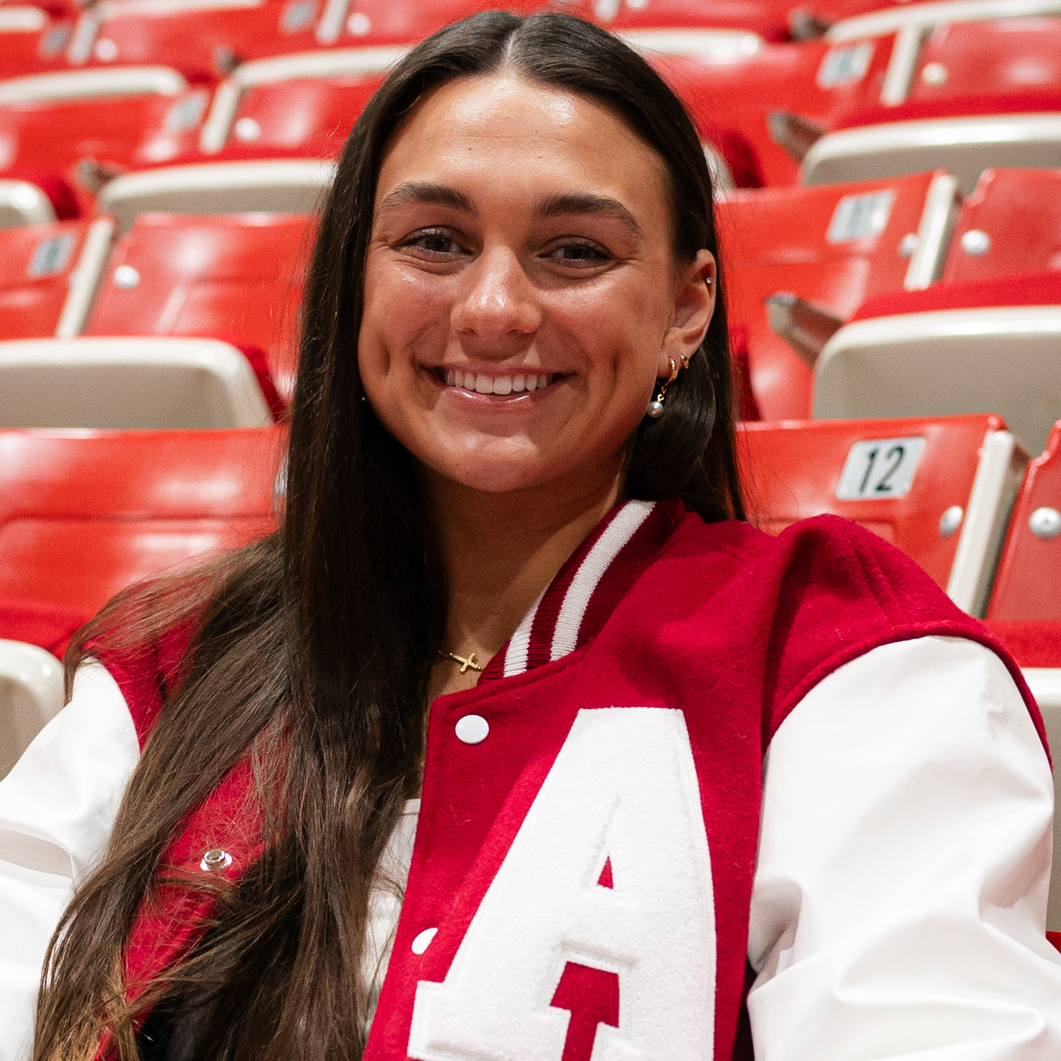 Maggie Cartwright - Volleyball - Arkansas Razorbacks