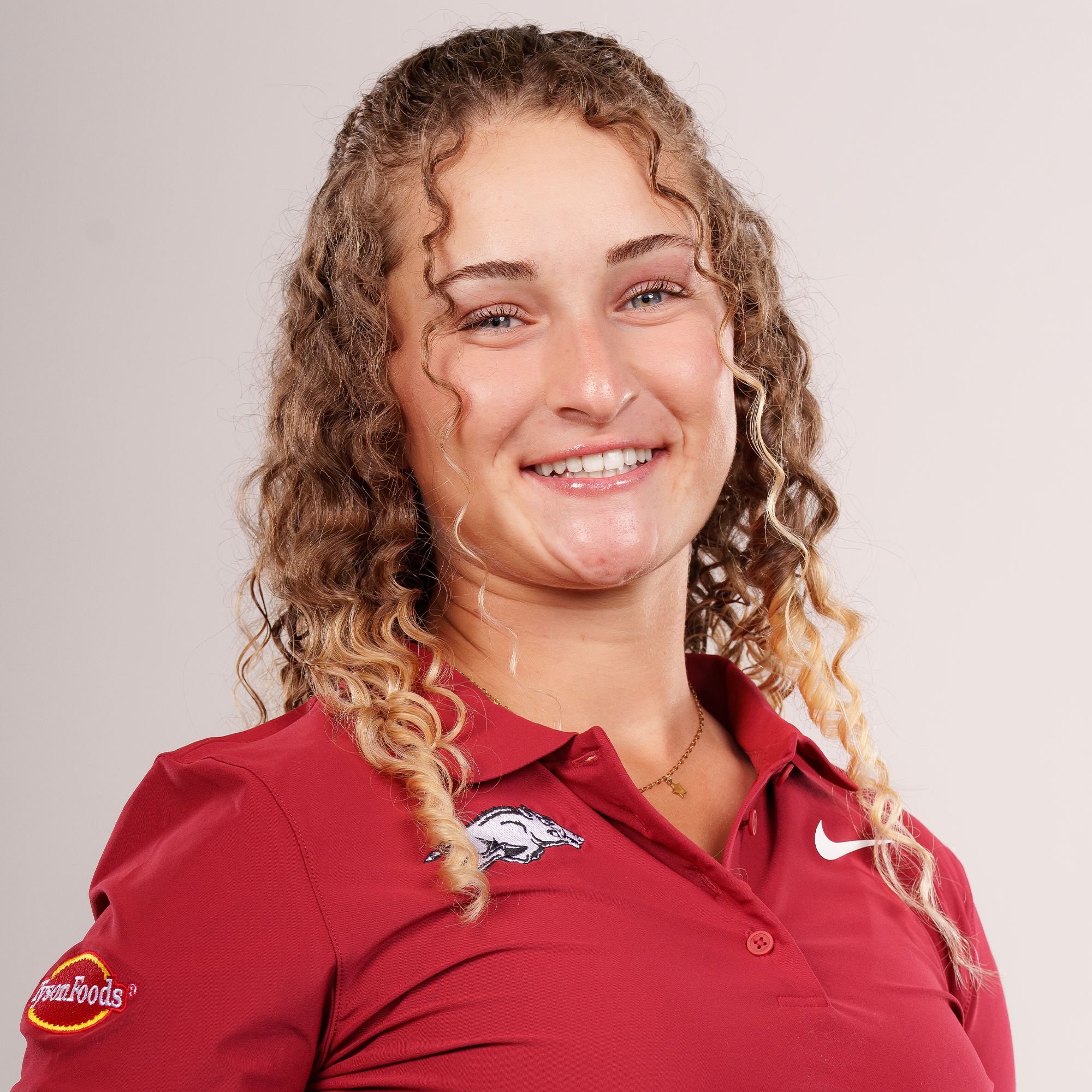 Sara Brentcheneff - Women's Golf - Arkansas Razorbacks
