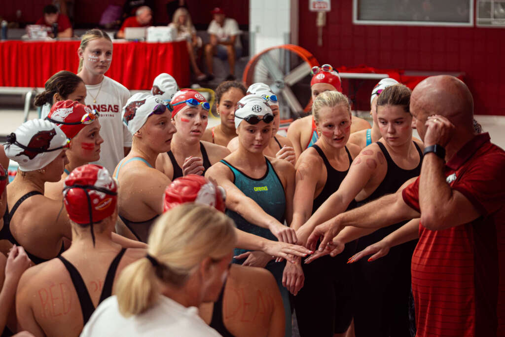 Arkansas Swim Wins All-Arkansas Invitational