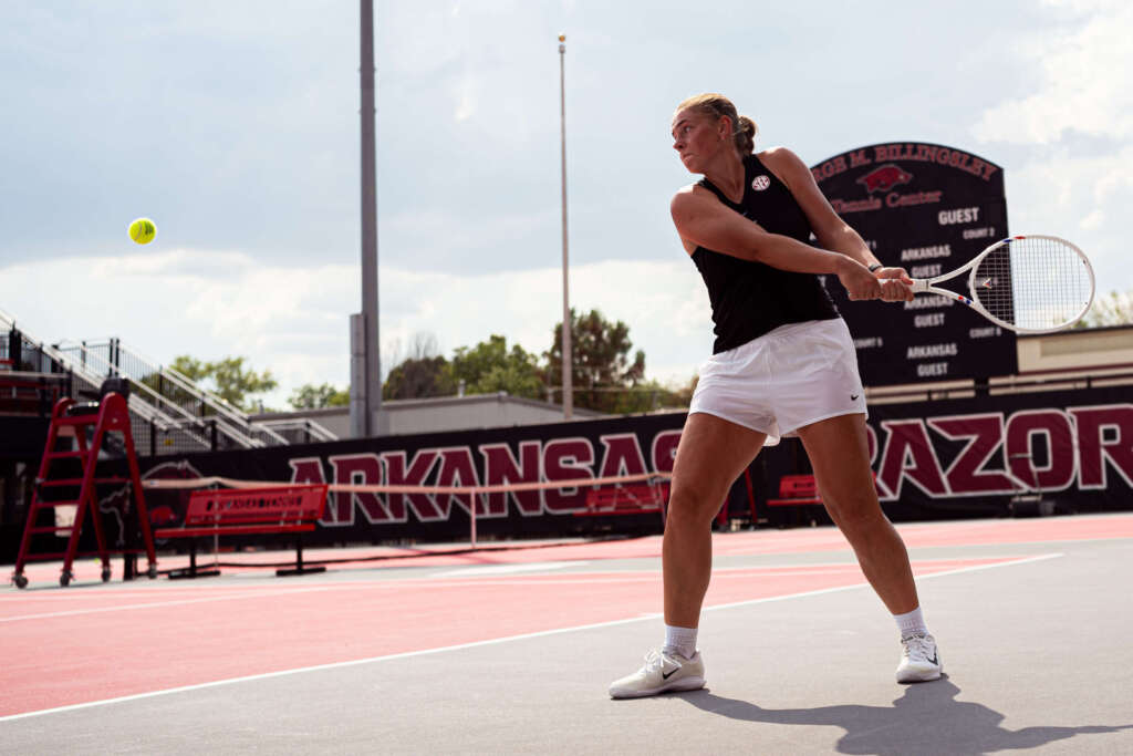 Razorback Duo Heads to UTR PTT Lincoln