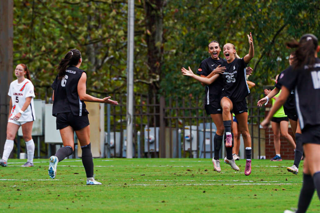Soccer Blanks Auburn, Wins 1-0