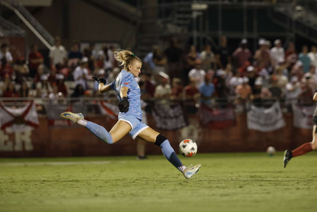 Soccer Suffers First SEC Loss at No. 10 Alabama