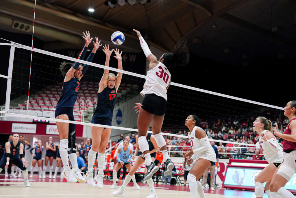 Razorbacks Reverse Swept by Tigers in SEC Opener