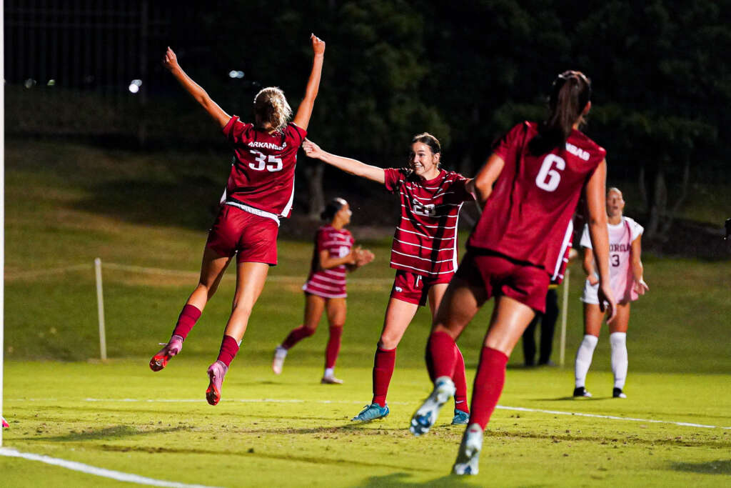 Arkansas Splits Points with Georgia in 2-2 Draw at Razorback Field