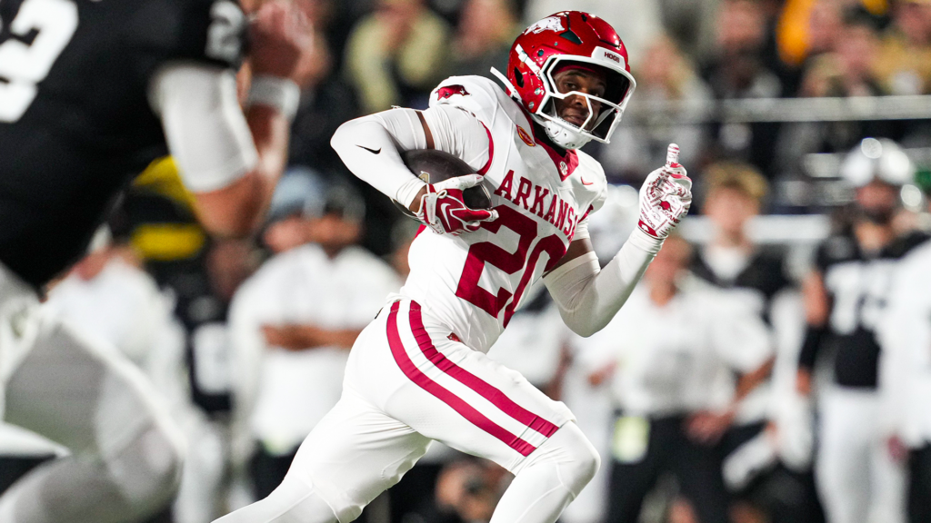 WATCH: Highlights – Hogs defeat ‘Dores in Nashville