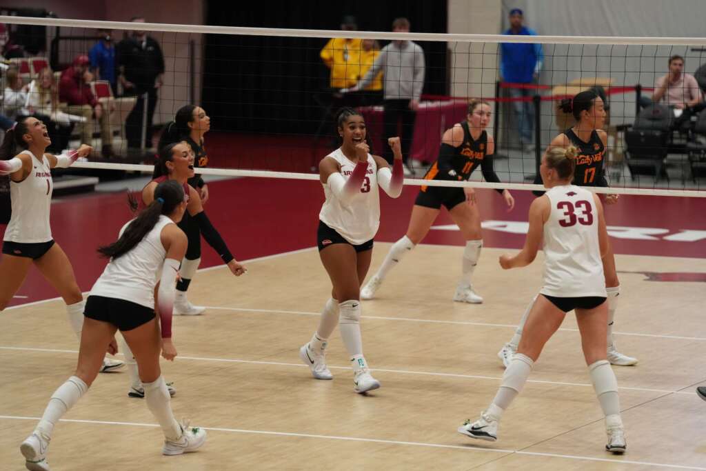 Volleyball Set for Split Weekend Against Oklahoma, at Florida